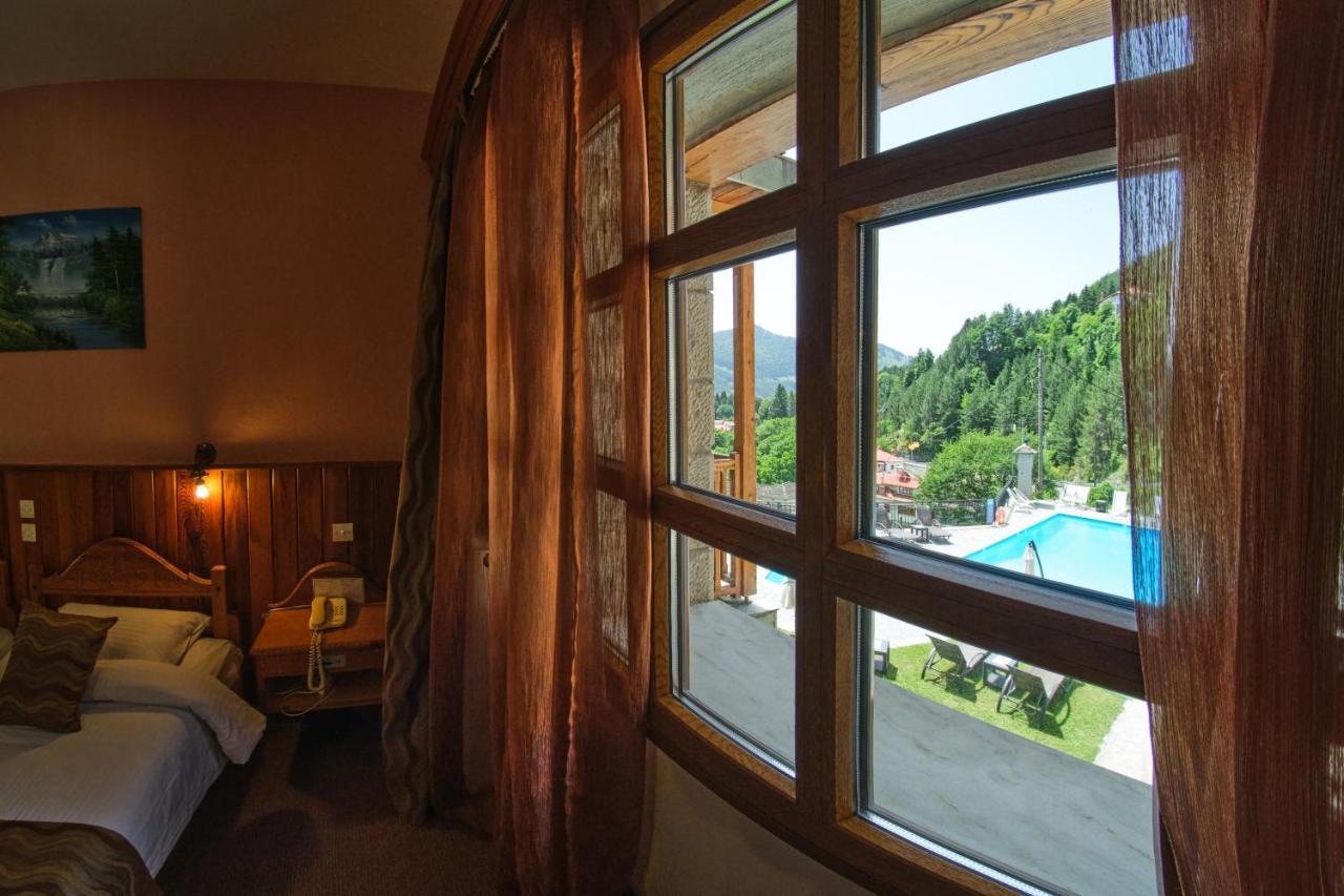 Hotel Victoria Metsovo Buitenkant foto