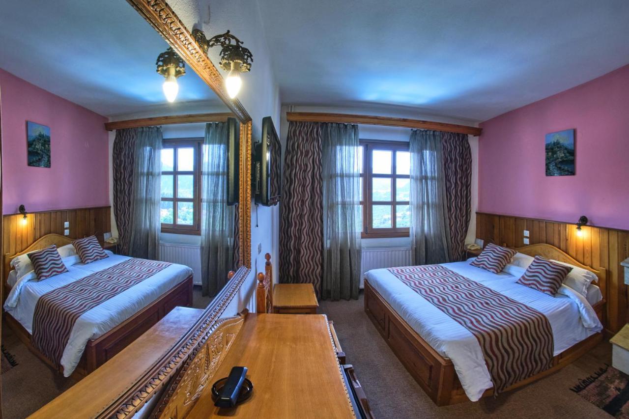 Hotel Victoria Metsovo Buitenkant foto